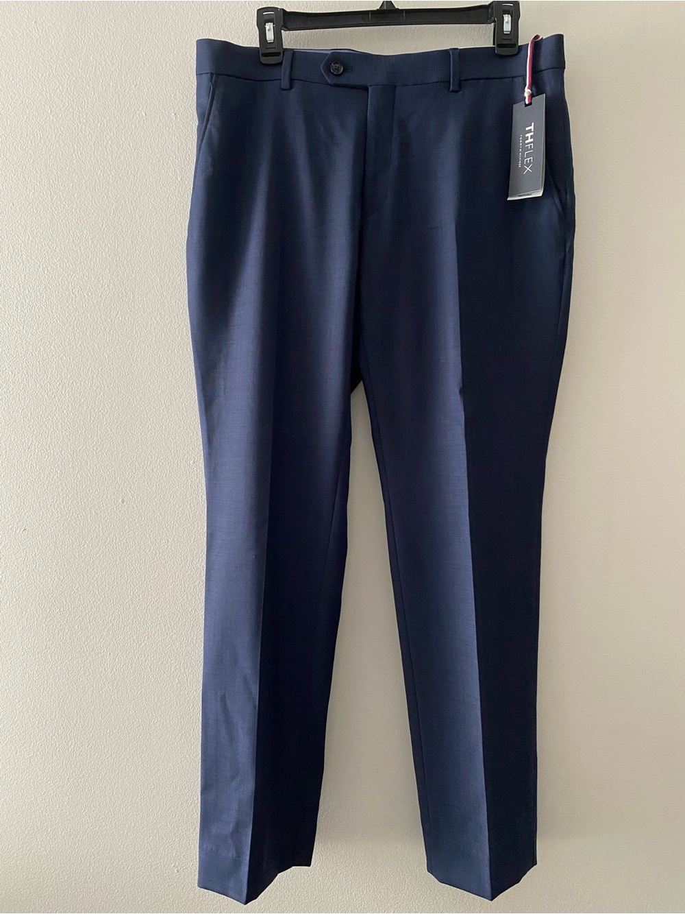 NWT Tommy Hilfiger TH Flex Pants Mens 33x30 Blue Stretch Modern Fit Dress Casual